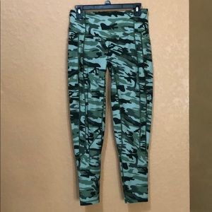 Til You Collapse Heart booty leggings